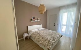 Renovated Apartment In The Center Of Milan